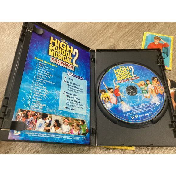 Disney High School Musical 2 DVD Sing-Along 2007 +‎ HSM Topps Trading Cards Vtg - Picture 6 of 8